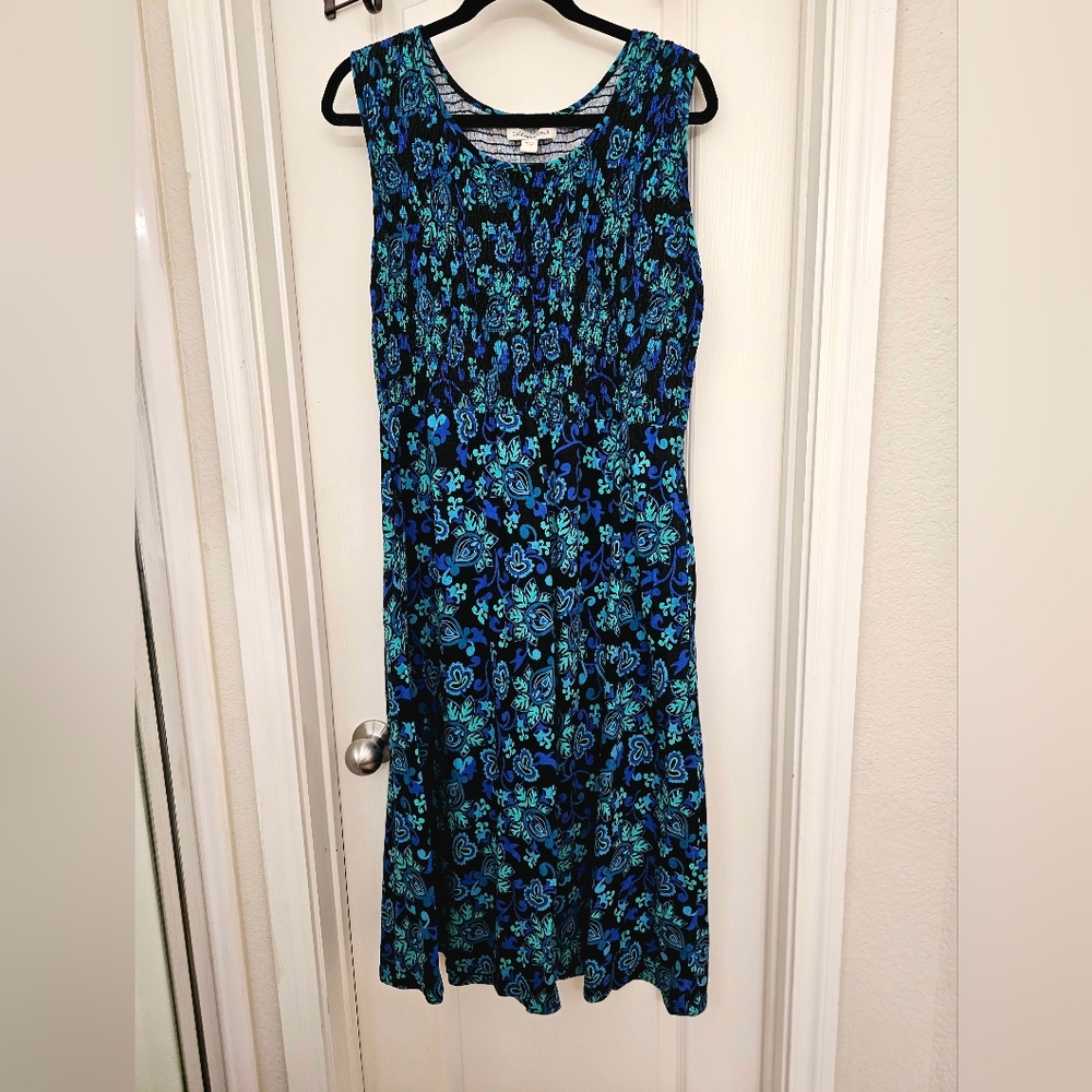 Coldwater Creek Sleeveless Dress with Blue and Turquoise Pattern. Size Medium.